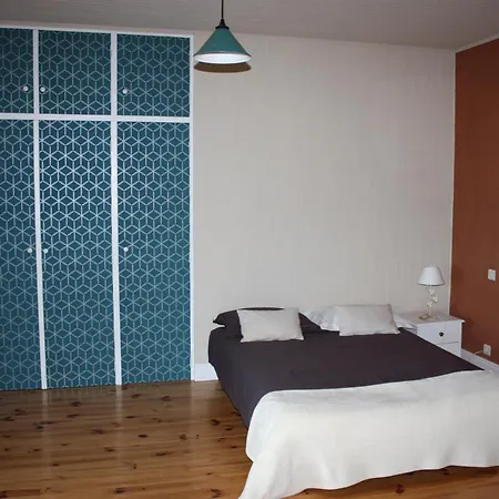 D'hotes De Jacobiel ベッド・アンド・ブレックファスト *